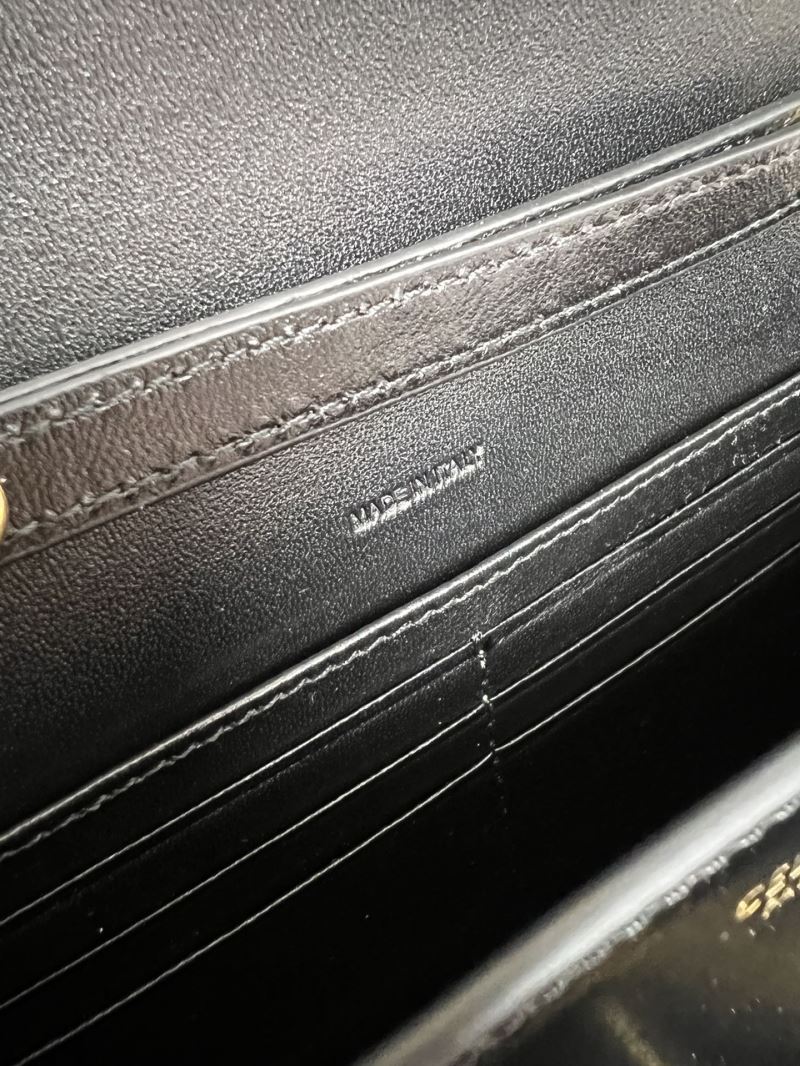 Ce1i*e triomphe bags